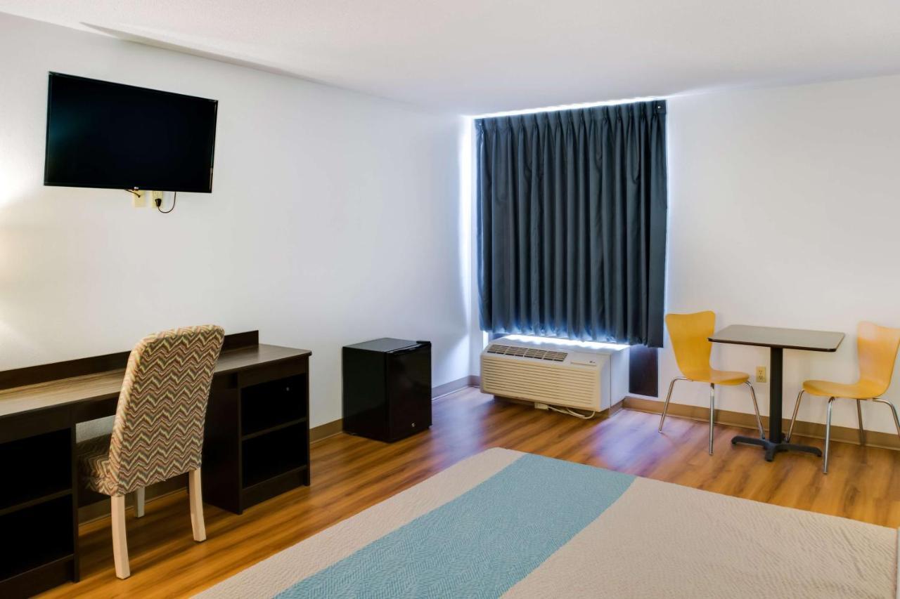 Motel 6-Richmond, In Ngoại thất bức ảnh