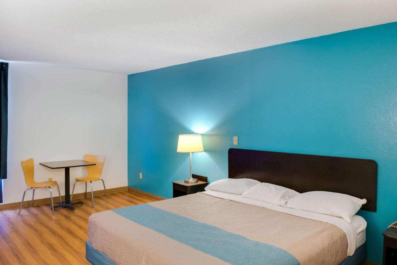 Motel 6-Richmond, In Ngoại thất bức ảnh